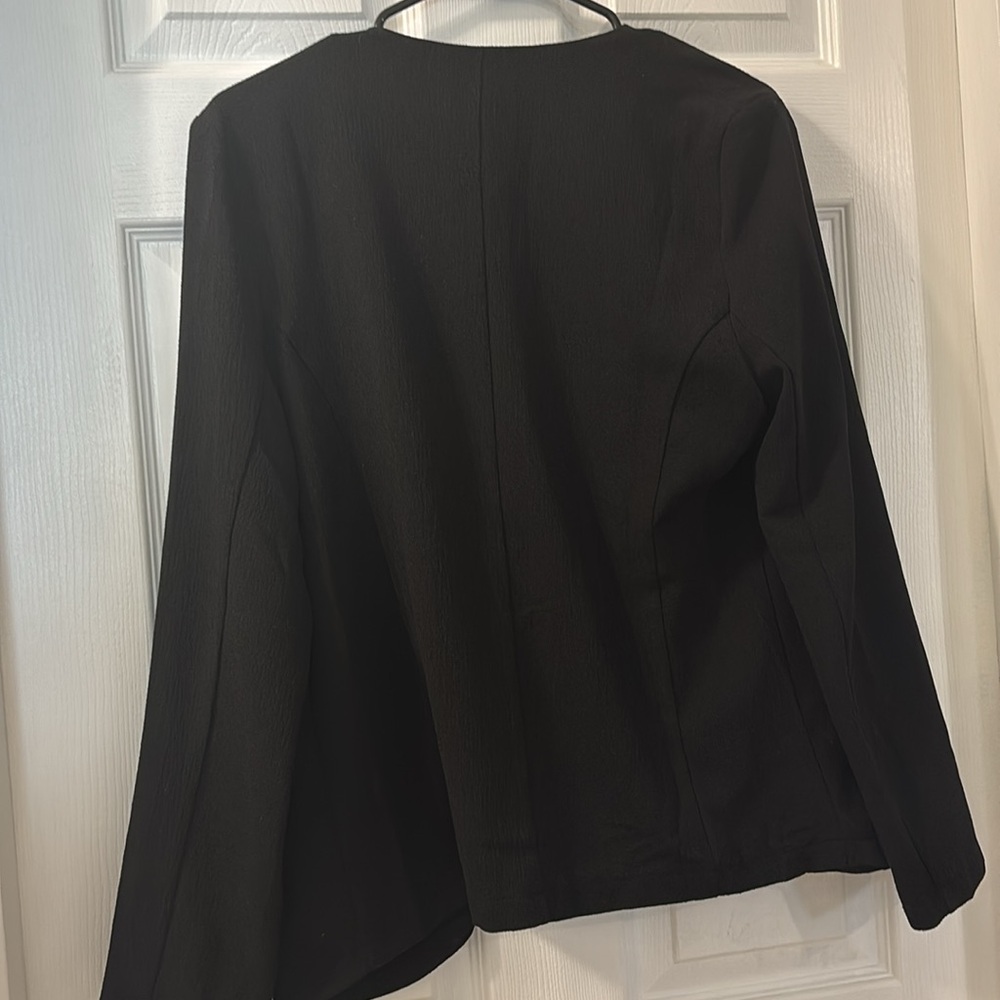 Lightweight Blazer - Picture 3 of 3